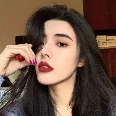 千金小姐她不装穷了